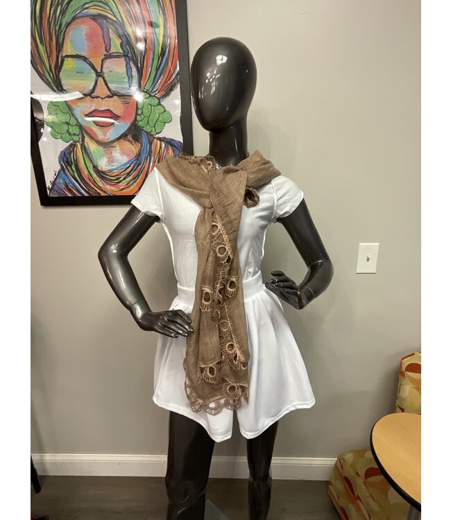 W Vintage caramel Champagne scarf