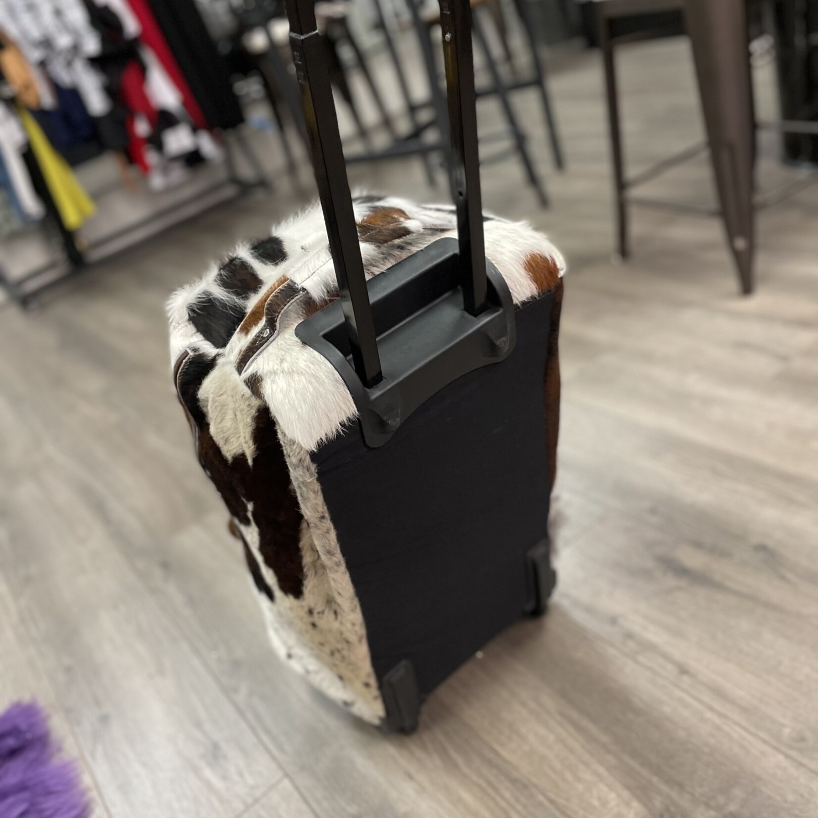 Genuine Leather/Cowhide Rolling Suitcase