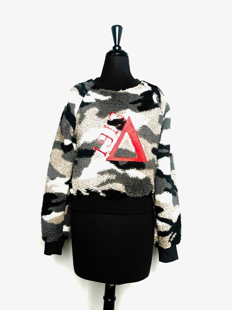 ΔΣΘ DST Fuzzy Camo Crewneck Sweatshirt (SM) 2025