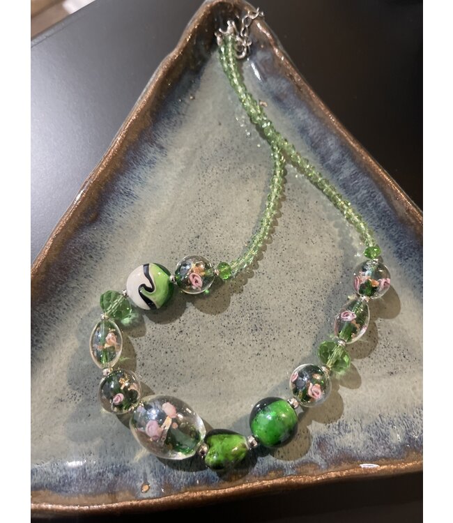 W Green, Pink and Clear Crystal Bead Necklace, Bracelet and Earrings Set