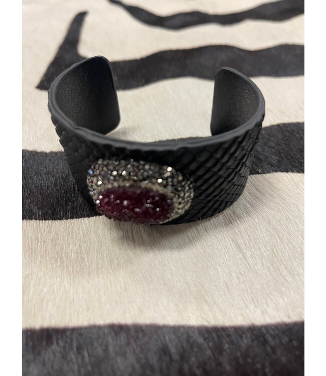 W Stone Cuff Bracelet