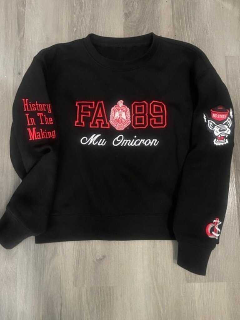 W Custom Embroidered Sweatshirt (S-3X) 2025