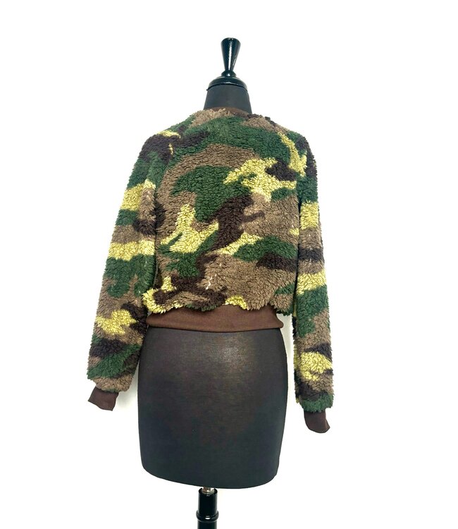 ΔΣΘ DST Fuzzy Camo Crewneck Sweatshirt (SM) 2025