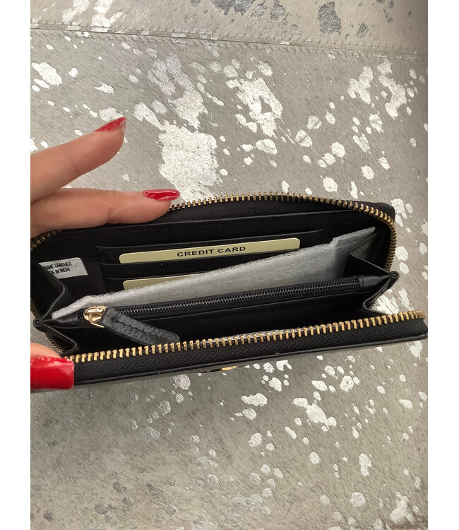 ΑΚΑ NEW! AKA Black Leather Wallet (SP26)