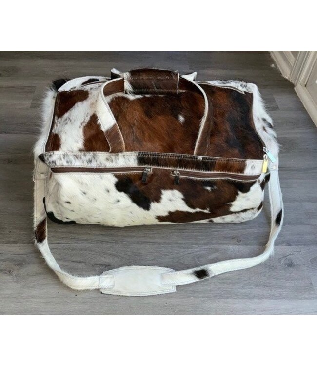 Genuine Leather & Cowhide Roller & Duffle Bag (FA25)