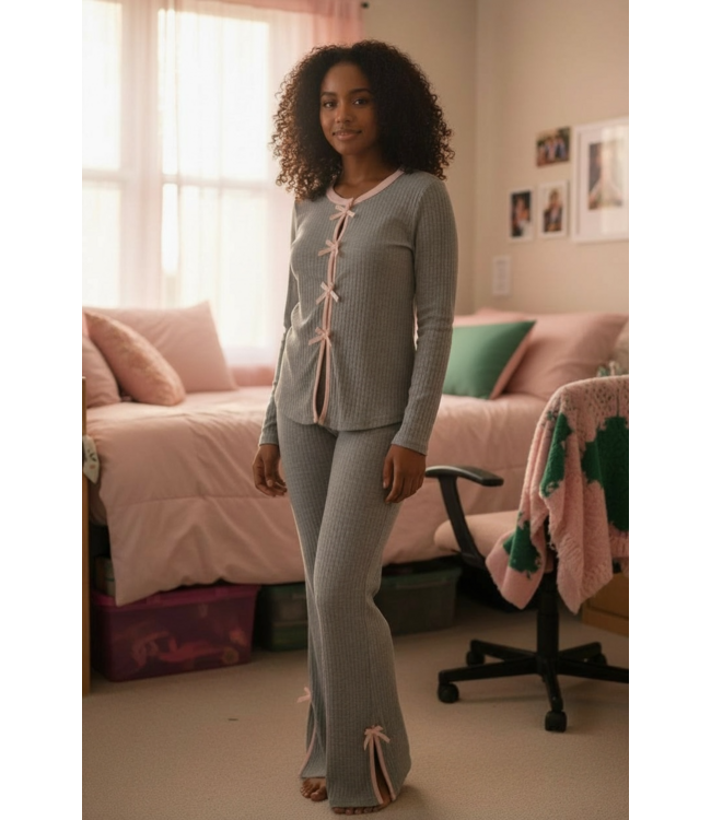 ΑΚΑ NEW! AKA Pink & Gray PJ's/Loungewear (SP26)