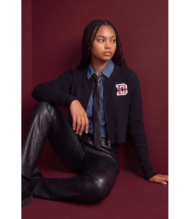 ΔΣΘ NEW! DST D Black Zip Up Crop Sweater (FA26)