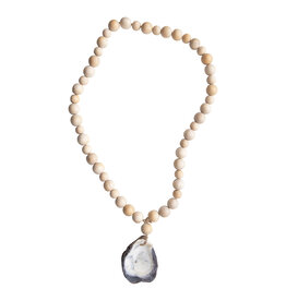 Mango Mango Wood Beads with Oyster Shell Pendant