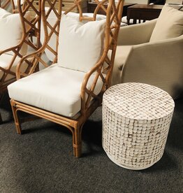 Coconut Coconut End Table - Round