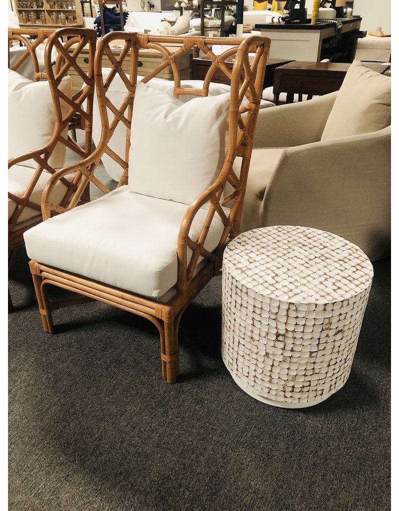 Coconut Coconut End Table - Round
