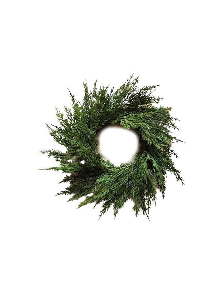 18" Dia Cedar Wreath