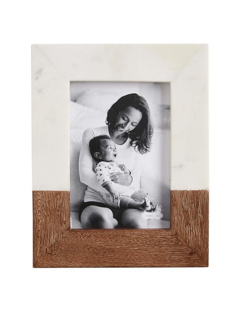 5x7 Marble and Wood Frame