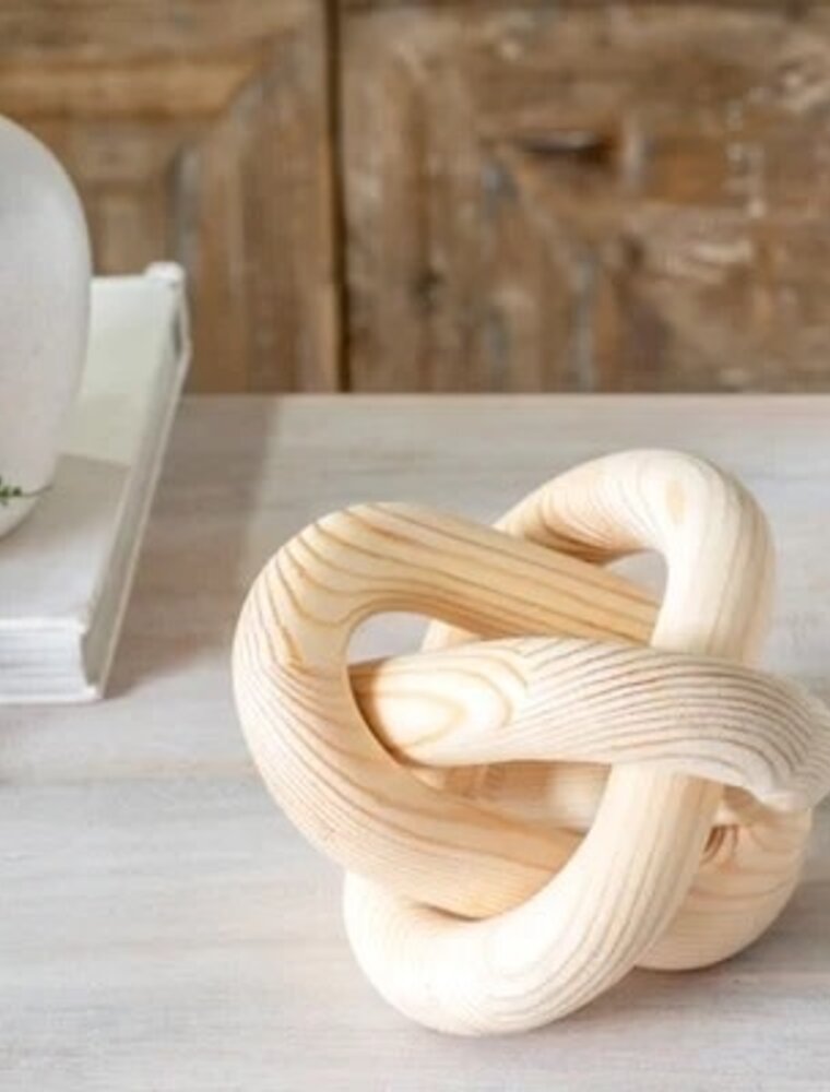 6" Linked Wood Knot