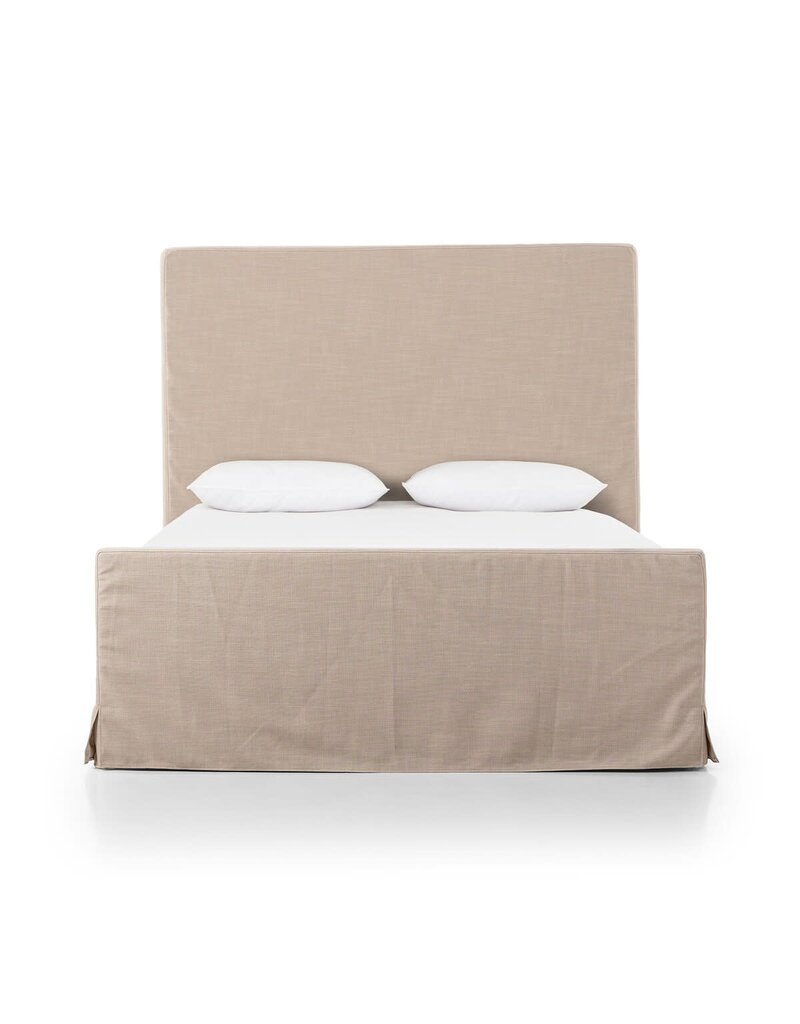 Daphne Daphne Slipcover Queen Bed, Hootie Pearl, Almond