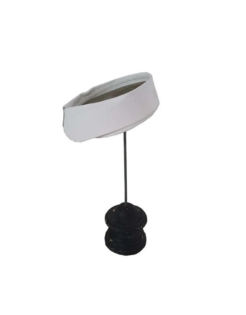 Gentleman's Collar on Stand