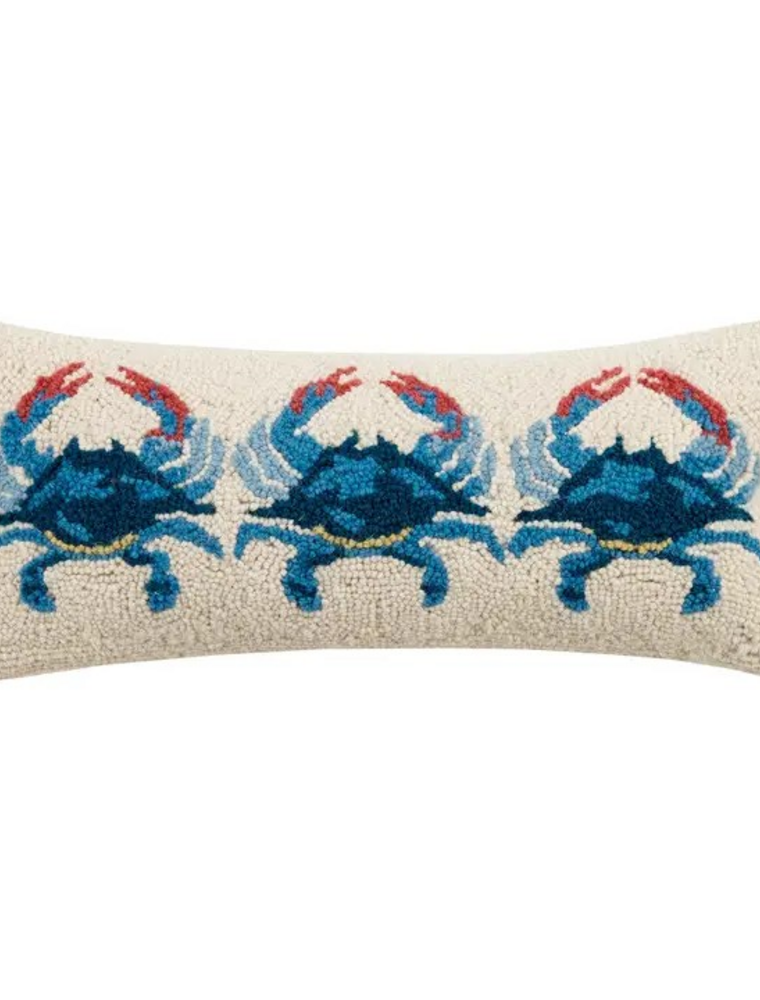 Peking Handicraft 3 Blue Crabs Hook Pillow
