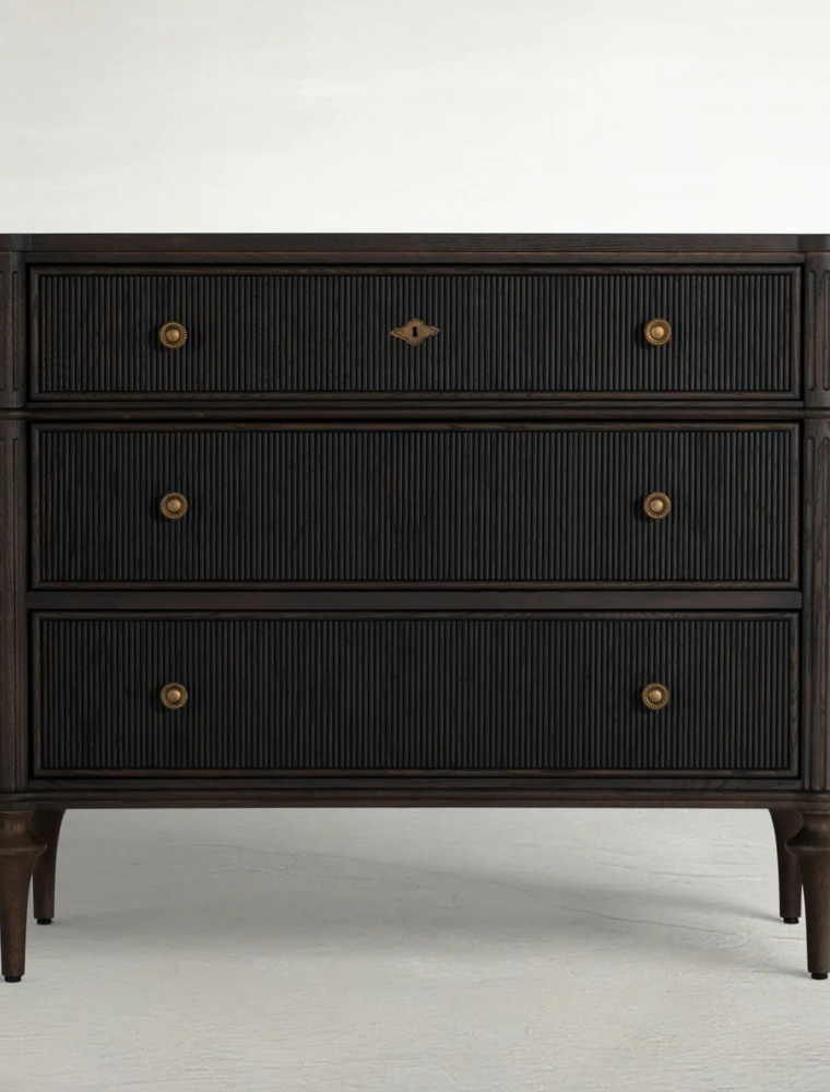Gabby Andrea Chest