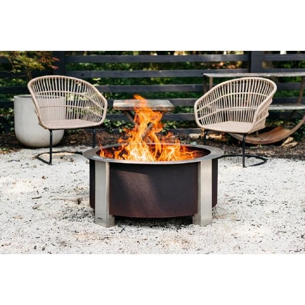 Breeo X Series 30 Smokeless Fire Pit - Corten