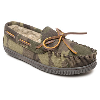 Minnetonka Minnetonka Pile Lined Hardsole - Green Camo Print