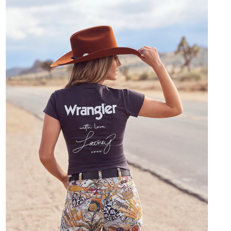 Wrangler Wrangler X Lainey Wilson With Love Tshirt