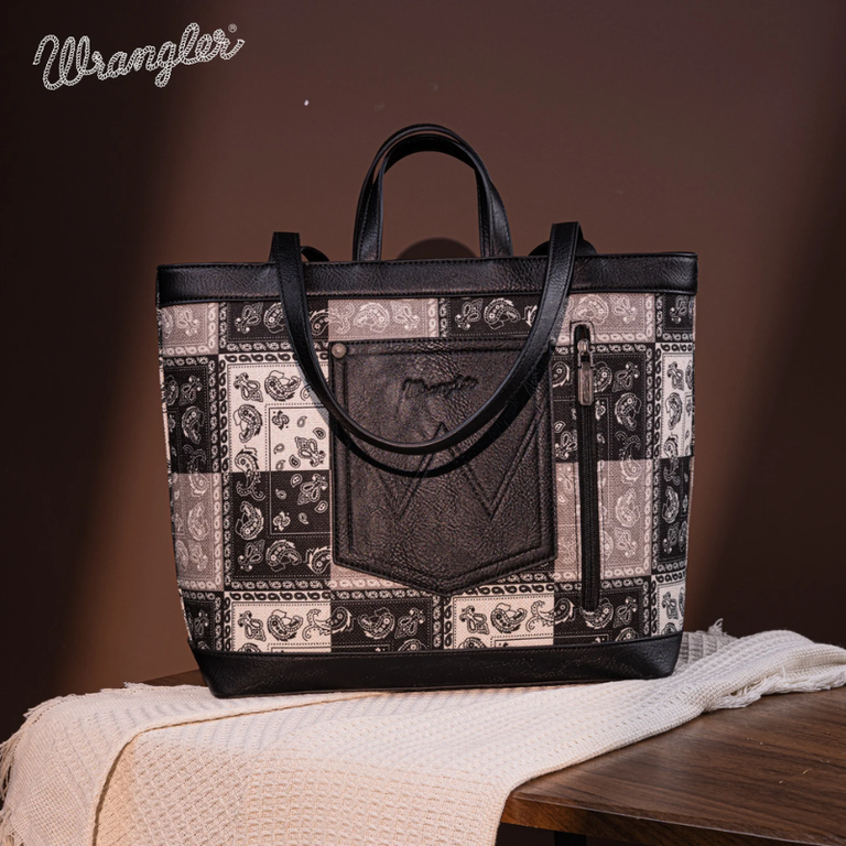Wrangler Wrangler Bandana Paisley Pattern Dual Sided Print Tote - Black