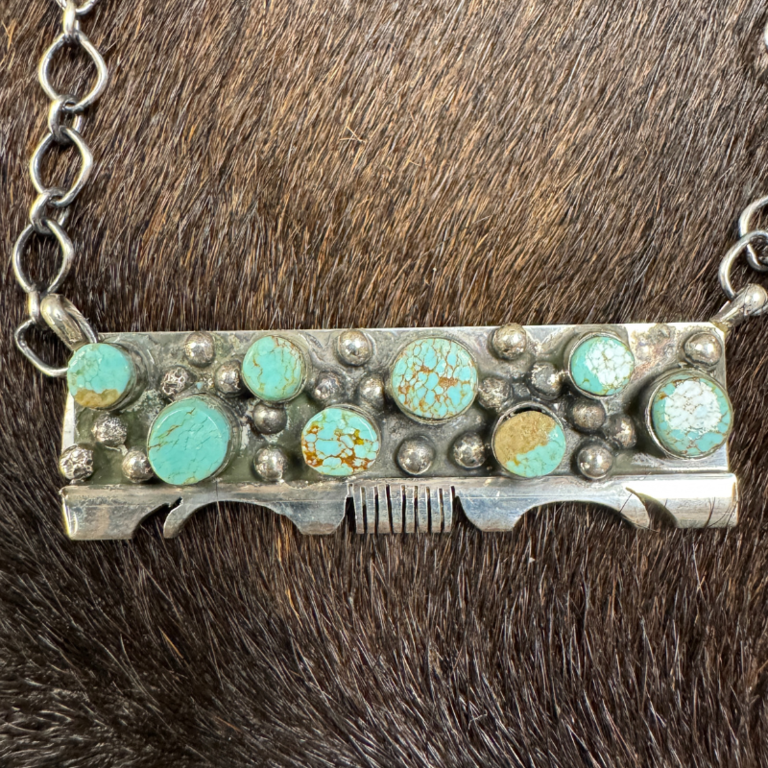 Indian Touch Of Gallup Navajo Handmade Kingman Turquoise Necklace