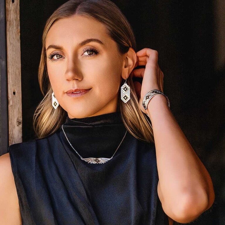 Montana Silversmiths Montana Silversmiths Southwestern Resilience American Made Earrings