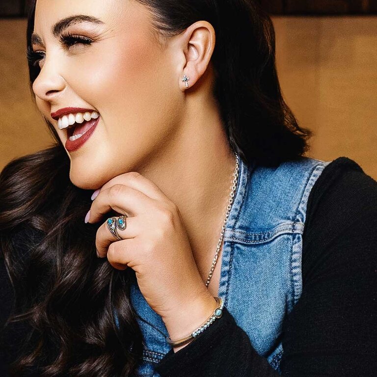 Montana Silversmiths Montana Silversmiths Unbreakable Spirit Cuff