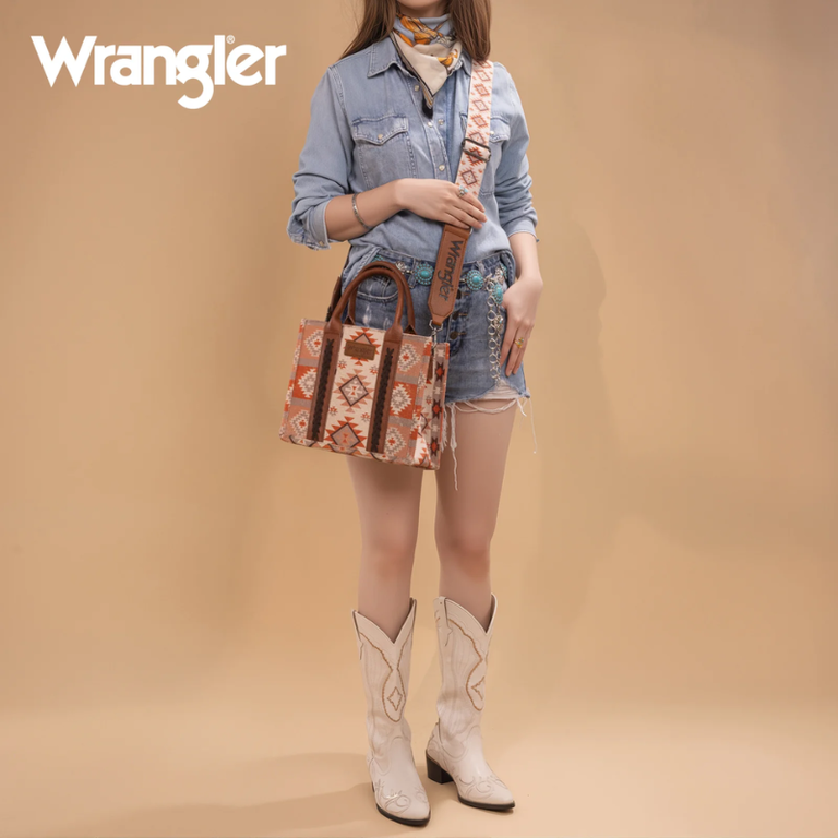 Wrangler Wrangler Aztec Pattern Tote/Crossbody - Tan