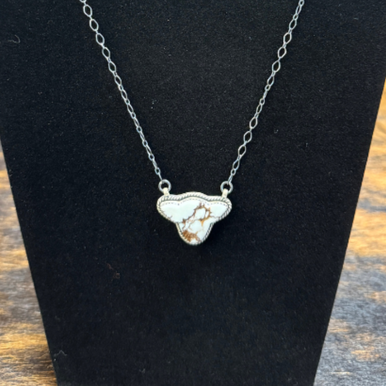 Indian Touch Of Gallup Hada Collection Wild Horse Cow Head Necklace