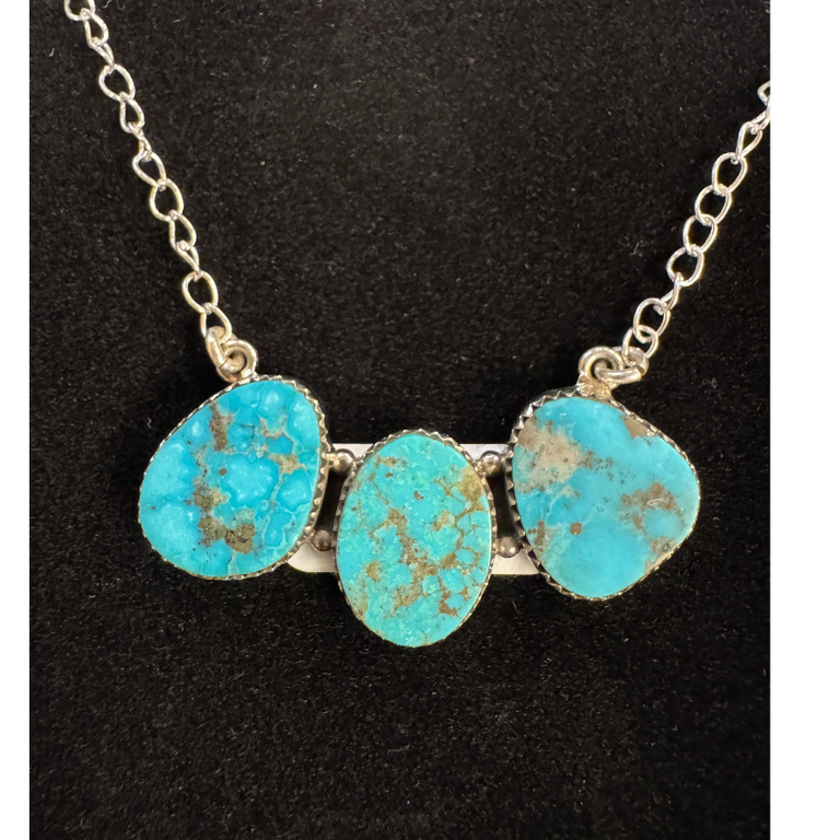 Indian Touch Of Gallup Hada Collection Red River Turquoise Three Stone Necklace