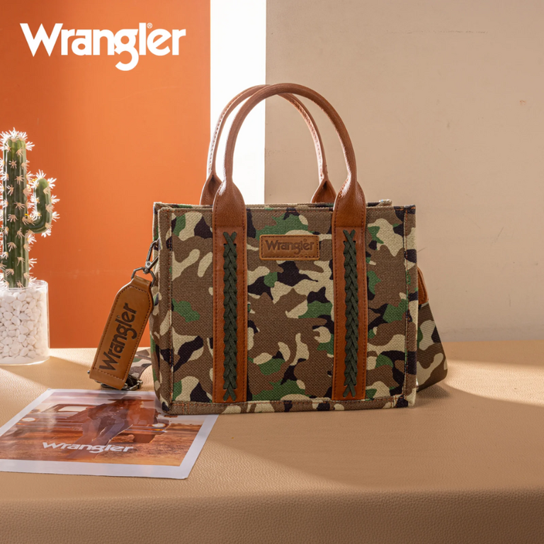 Wrangler Wrangler Camo Print Concealed Carry Tote - Green