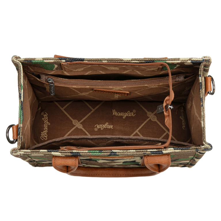 Wrangler Wrangler Camo Print Concealed Carry Tote - Green