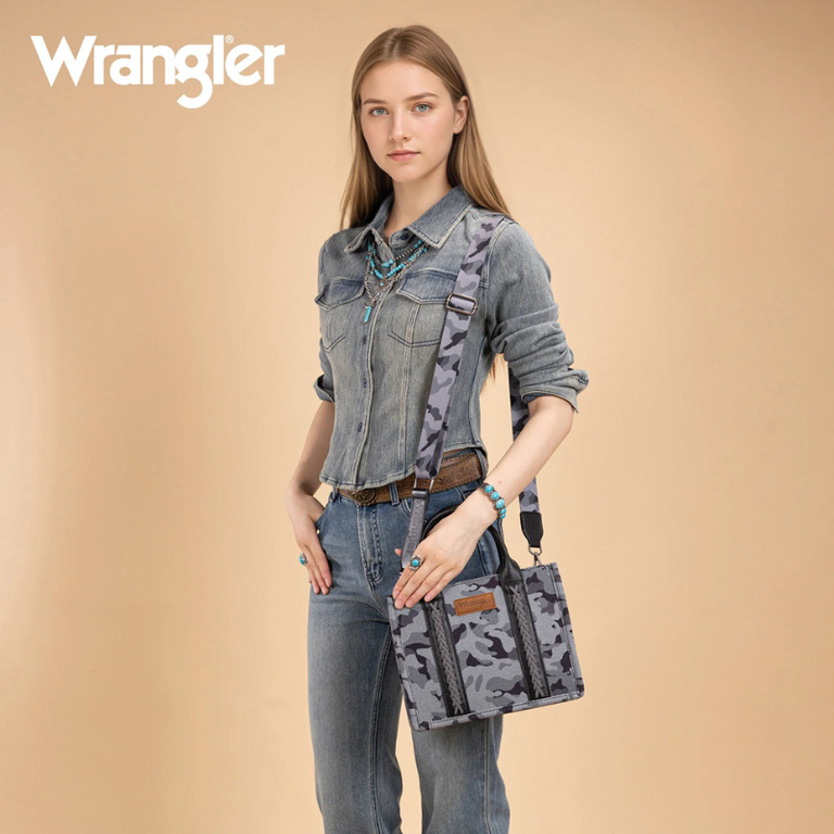 Wrangler Wrangler Camo Print Concealed Carry Tote - Black