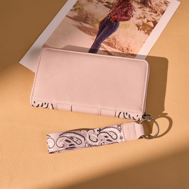 Wrangler Wrangler Bandana Paisley Print Wallet - Pink