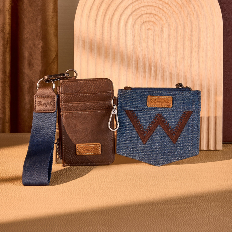 Wrangler Wrangler W Embroidered Dual Pouch Wristlet - Coffee