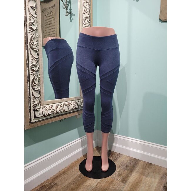 Nomads Symmetry Capris