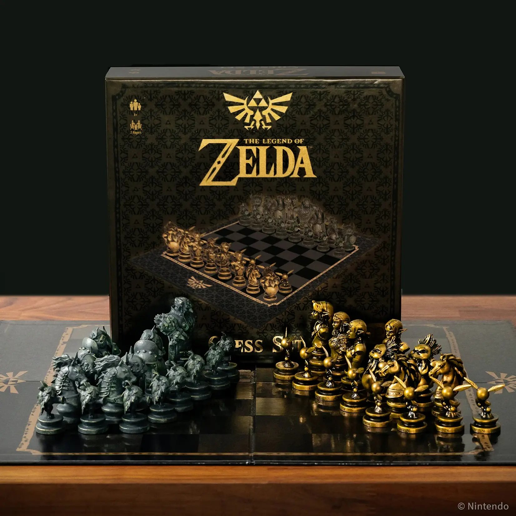 The Op Games (USAOPOLY) The Legend of Zelda Chess Set