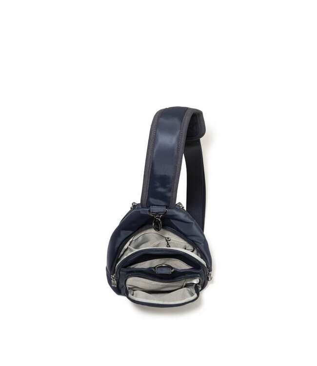 Baggallini Central Park Sling (CEP754B)