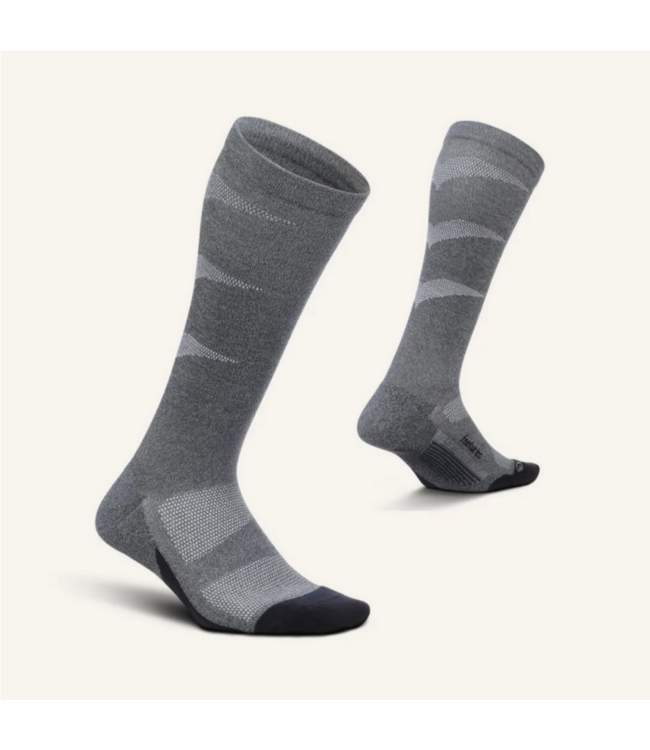 Feetures PC6025  Light Cushion Graduated Compression