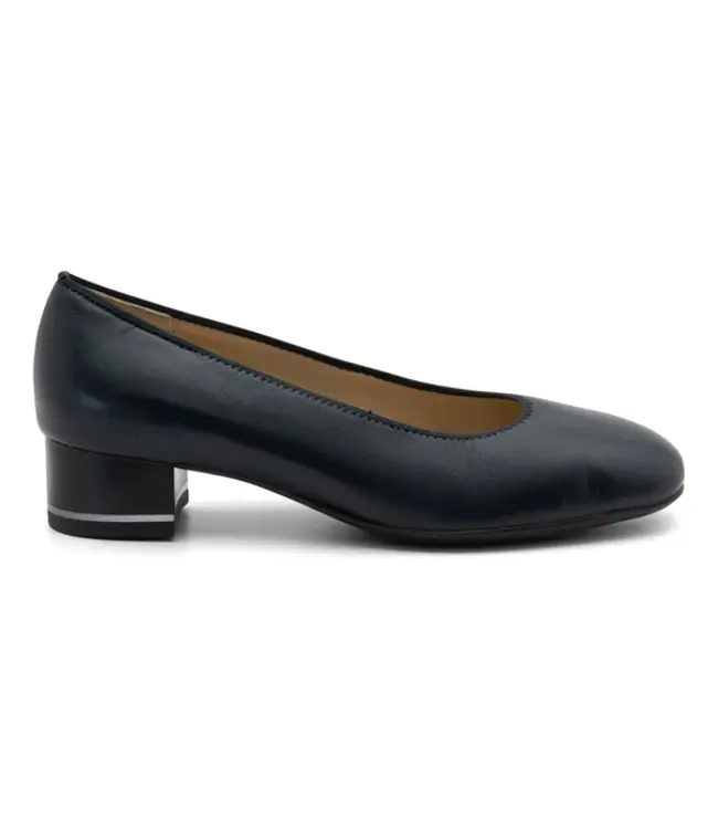 Ara Gabrielle Smooth Leather Pump
