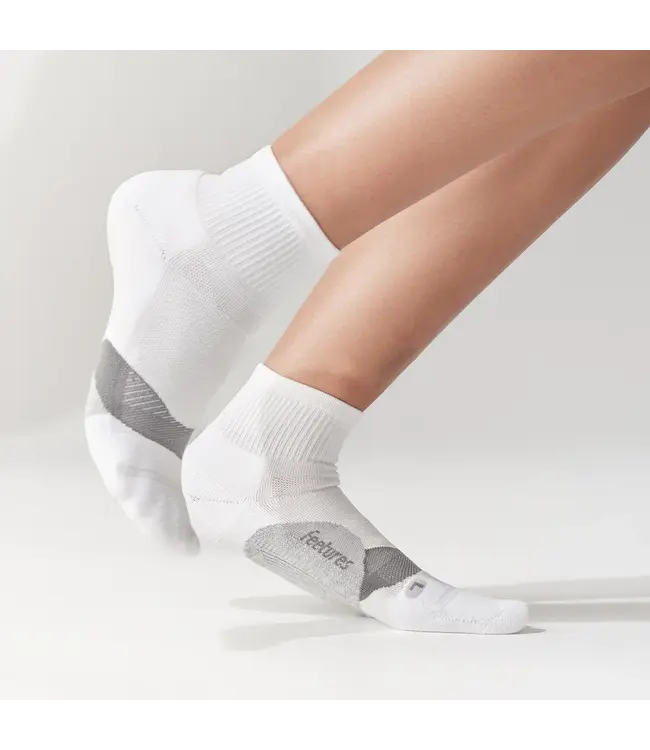 Feetures Light Cushion Elite Quarter E205
