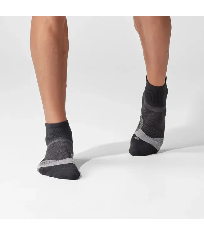 Feetures Light Cushion Elite Quarter E205