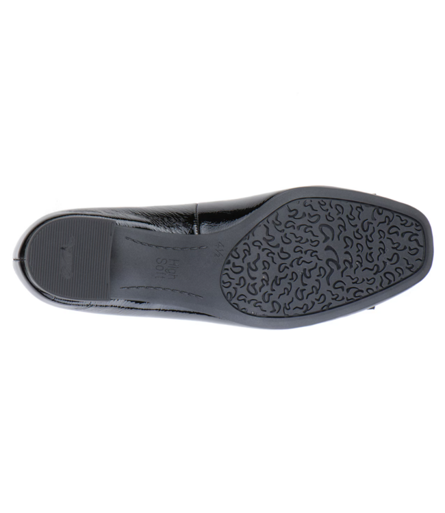 Ara Garnet Pump
