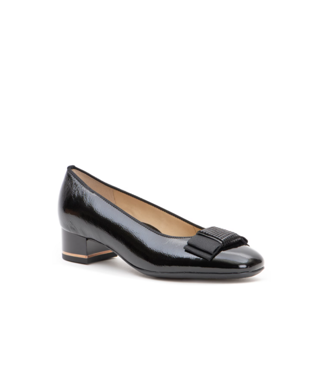 Ara Garnet Pump