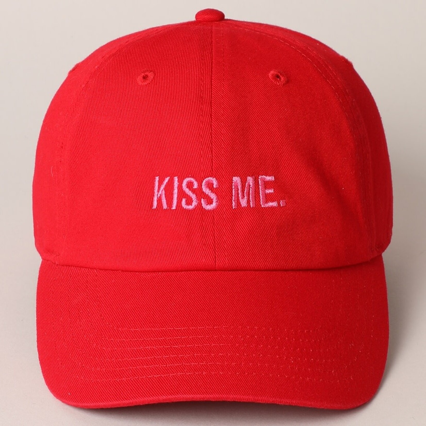 Baseball Cap " Kiss Me "