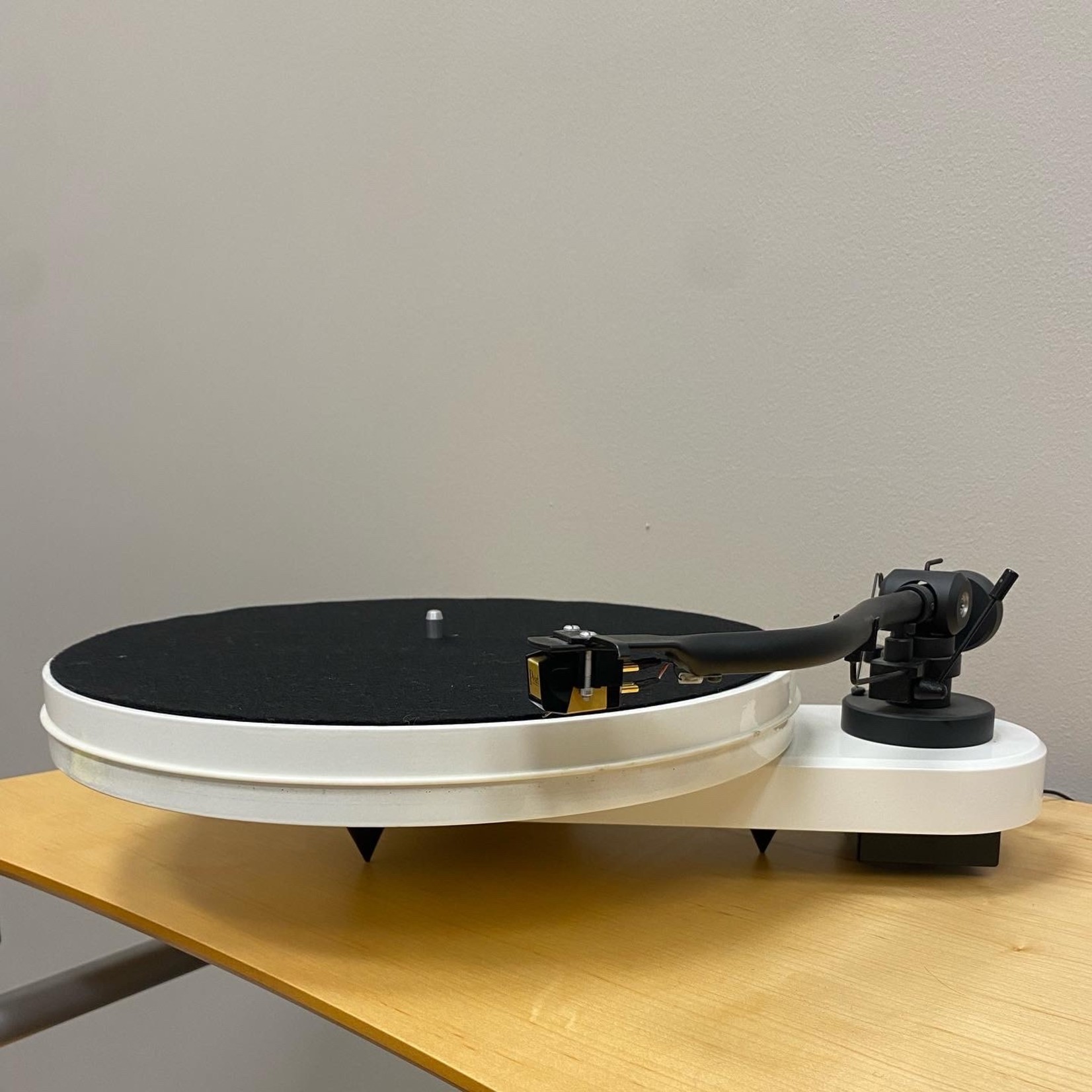 Pro-Ject RPM 1.3 Genie [Used]
