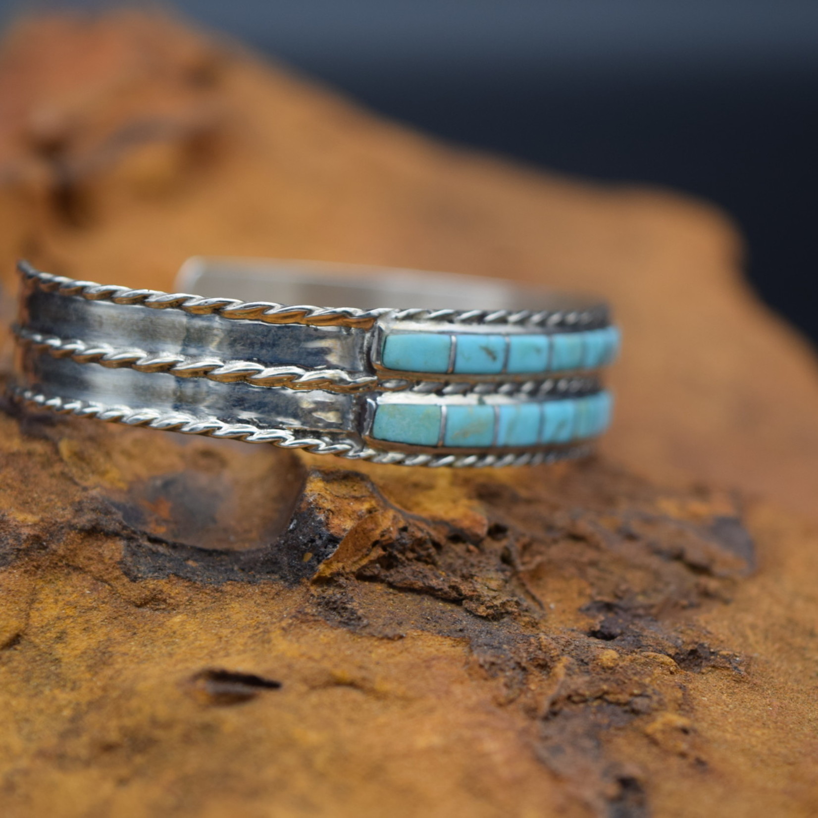 TURQUOISE TWO ROW CUFF (Size: 6.5)