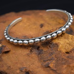 B CHAVEZ SILVER CUFF (Size: 6.5)