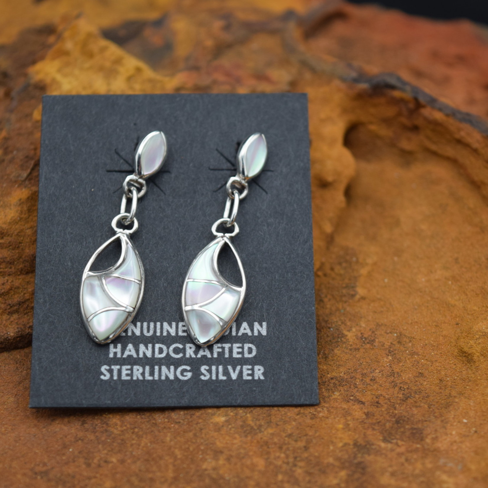 SILVER PEARL EARRINGS